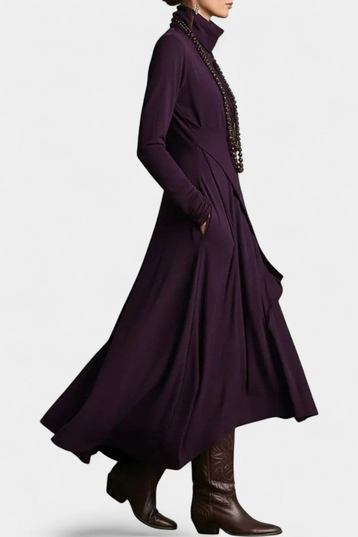 Ébeline | Robe Longue Asymétrique à Col Montant Gothique et Bohème