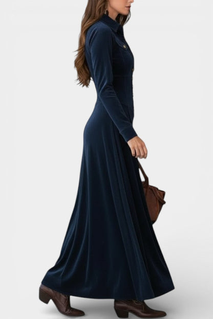 Romy | Robe Longue en Suédine à Boutons et Décolleté Plongeant