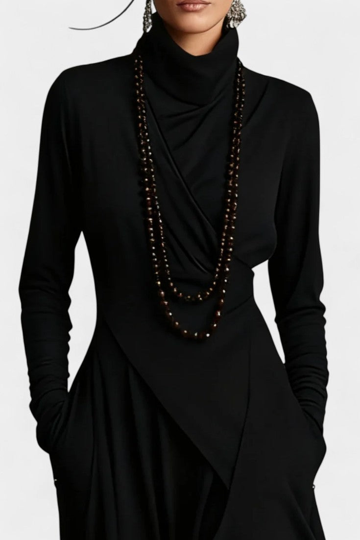 Ébeline | Robe Longue Asymétrique à Col Montant Gothique et Bohème