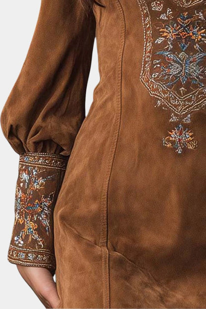 Anceline | Robe Courte en Suédine à Fleurs en Relief Esprit Vintage