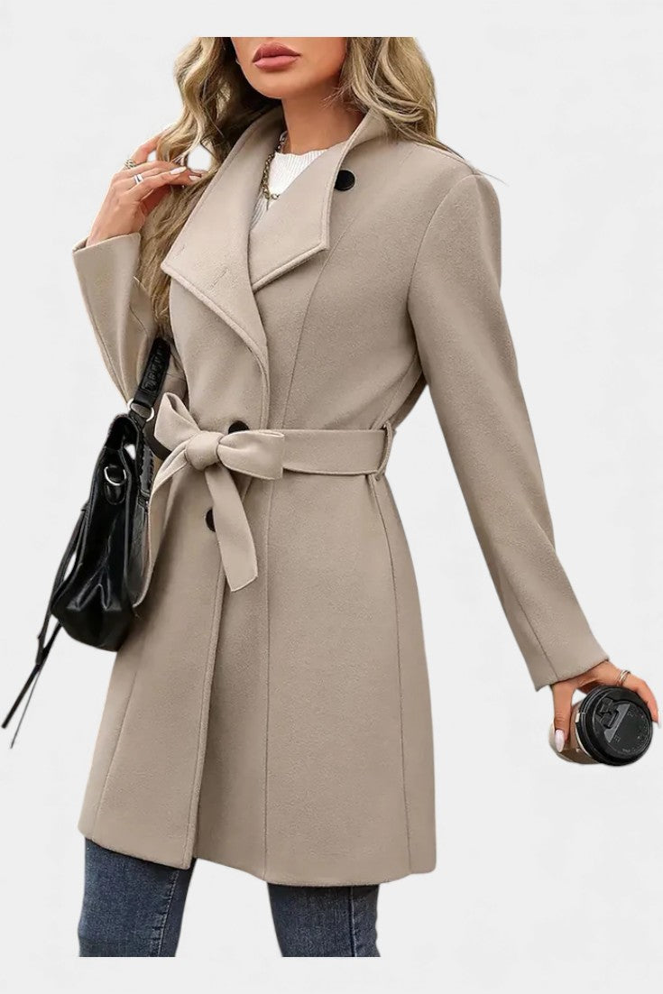 Yuliana | Manteau Long à Boutons et Taille Nouée