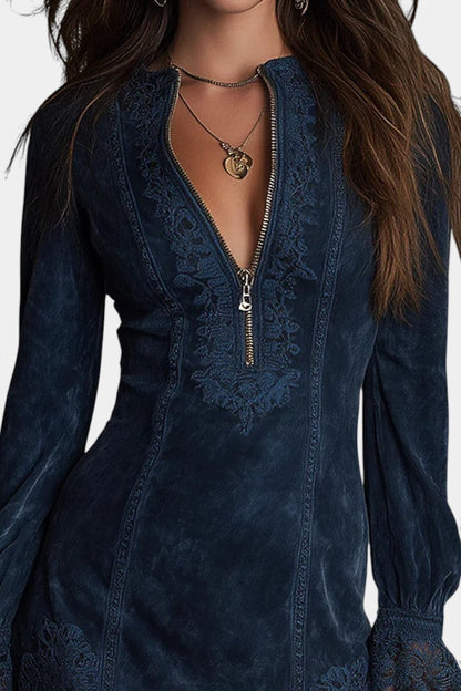 Vivencia | Robe Courte Ajustée à Dentelle Raffinée