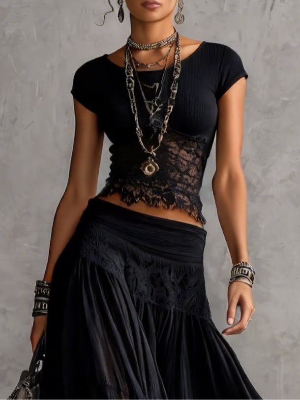Geneva · Ensemble Top Transparent à Empiècements en Dentelle Noire et Jupe Maxi Plissée