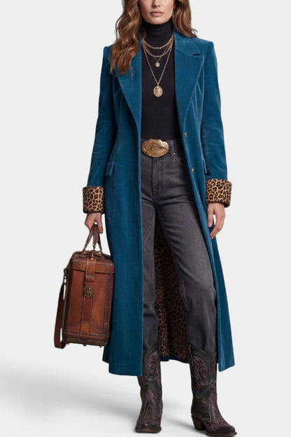 Théophanie | Manteau Long Effet Velours à Col Tailleur et Détails Léopard