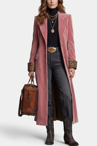 Théophanie | Manteau Long Effet Velours à Col Tailleur et Détails Léopard